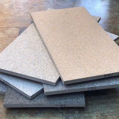 花岗岩瓷质透水板-仿石陶瓷透水砖-陶瓷花岗岩生态石